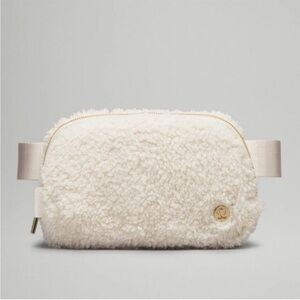 lululemon athletica Cream Sherpa Crossbody Belt Bag